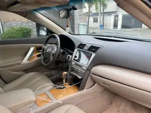 Toyota Camry XLE V6 4dr Sedan (3.5L 6cyl 6AM) 2009 Black