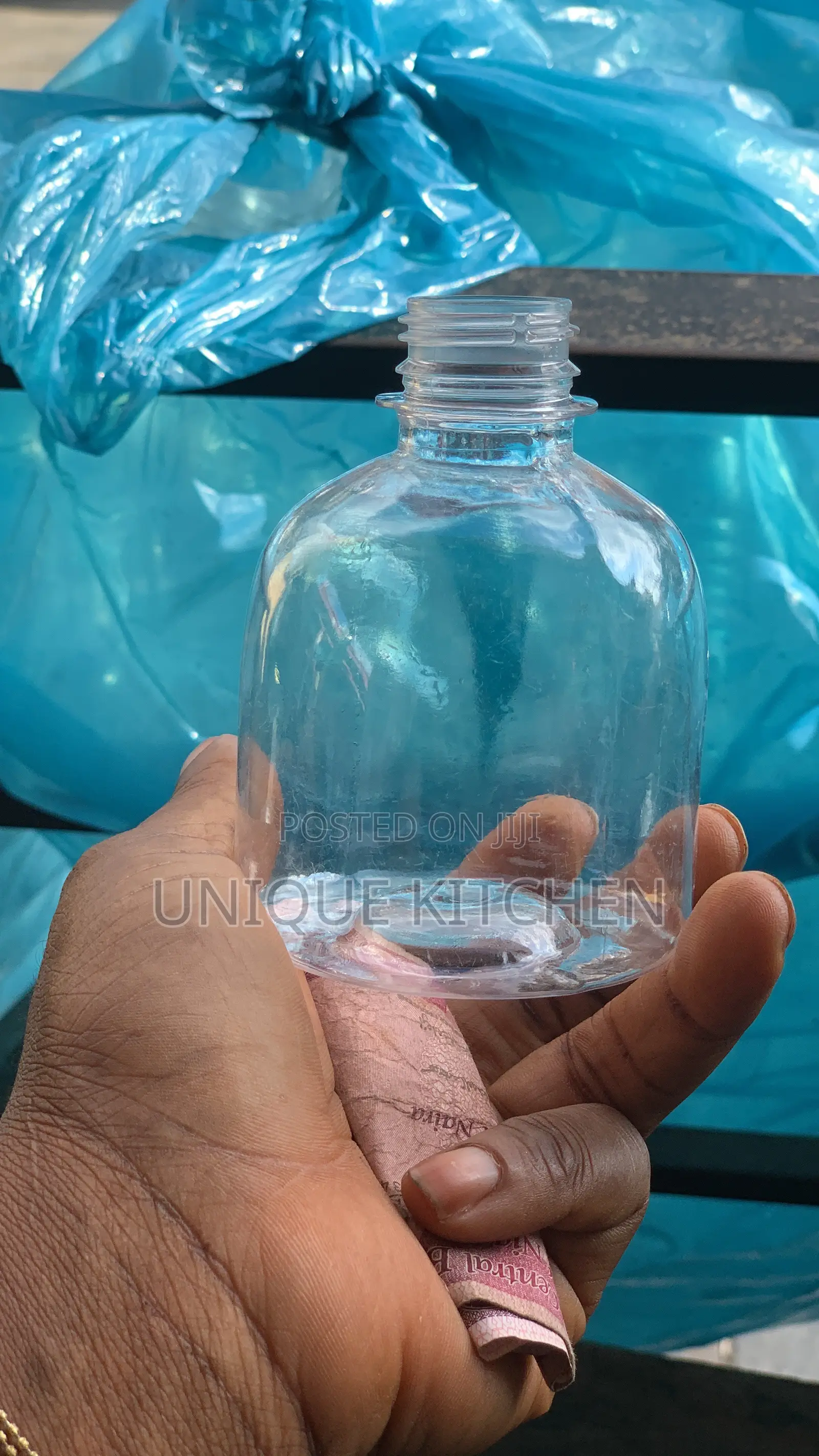 250ml Clear, Clean and Durable Bottle