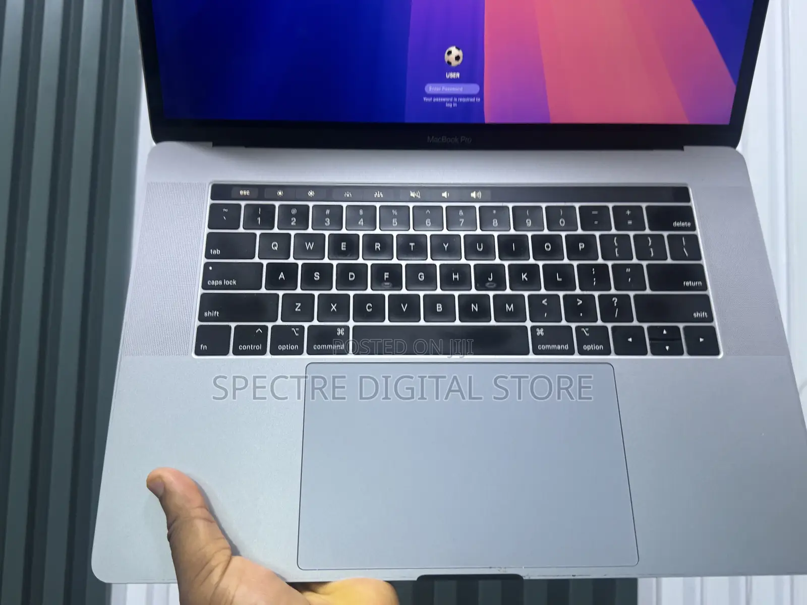 Laptop Apple MacBook Pro 2018 32GB Intel Core i9 SSD 512GB