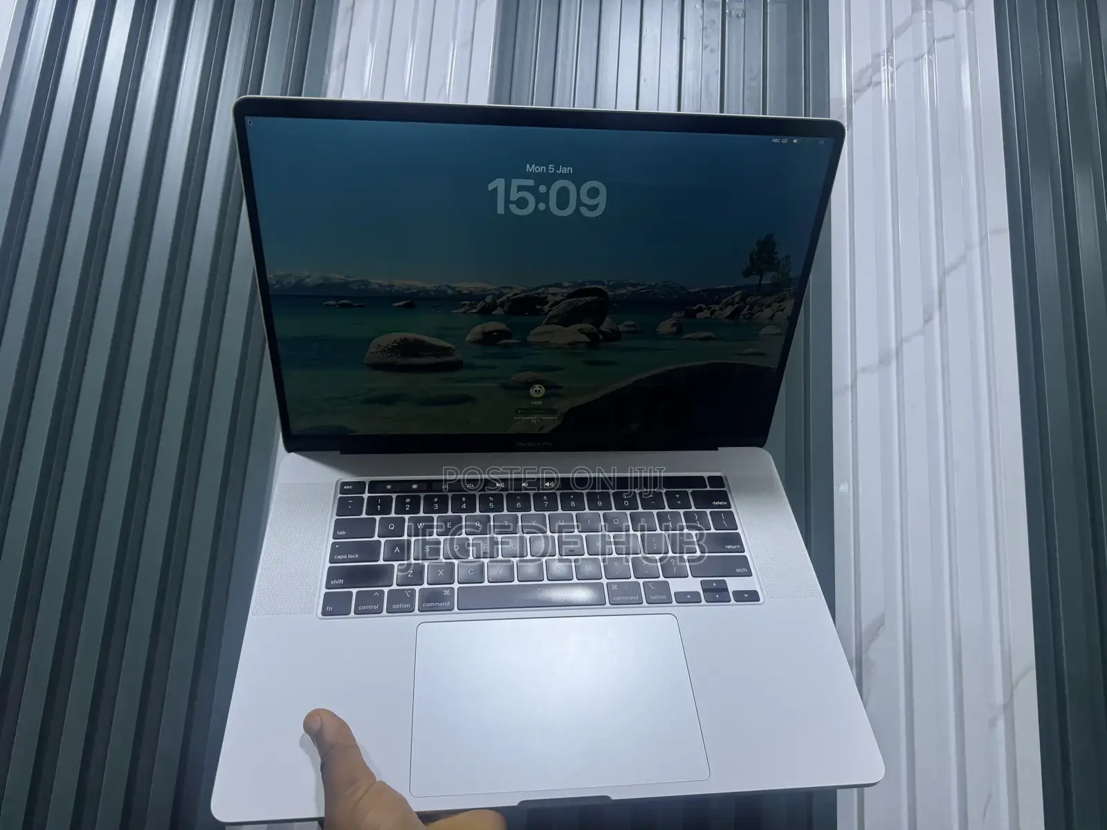 Laptop Apple MacBook Pro 2019 32GB Intel Core i9 SSD 2T