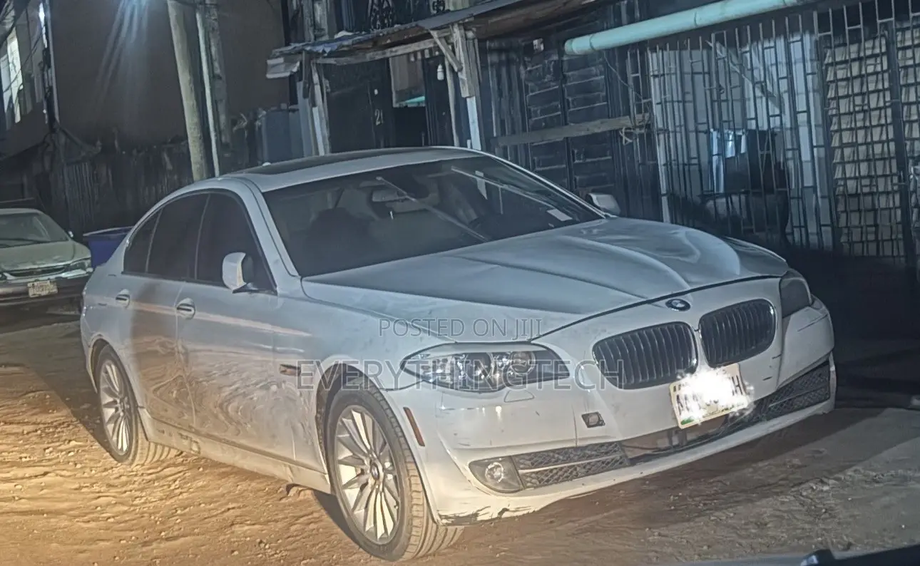 BMW 535i 2011 White