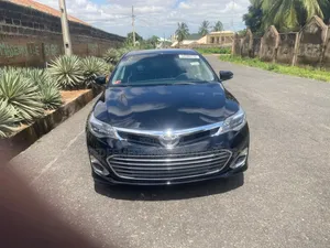 Toyota Avalon XLE 4dr Sedan (3.5L 6cyl 6A) 2014 Black