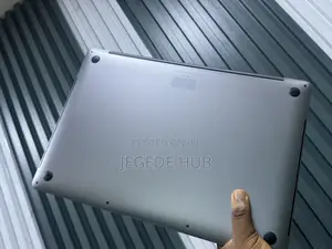 Laptop Apple MacBook Pro 2019 16GB Intel Core i9 SSD 1T