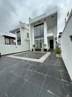 5bdrm Duplex in Ikota for sale
