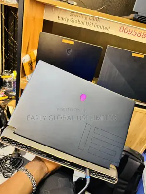 Laptop Alienware M15 R6 16GB Intel Core i7 SSD 512GB