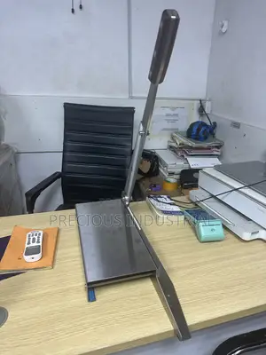 Manual Bone Cutter