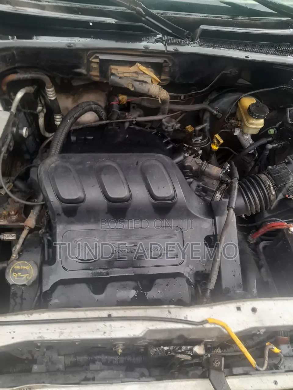 Mazda Tribute 2005 Silver