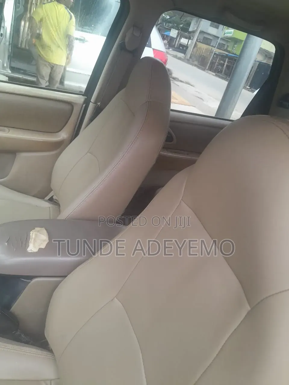 Mazda Tribute 2005 Silver