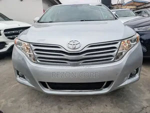Toyota Venza LE 2009 Silver