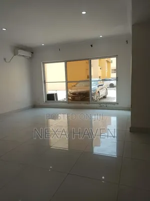Studio Apartment in Grand Court Estate, Lekki Phase 2 for rent