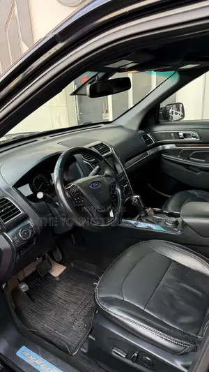 Ford Explorer 2017 Black