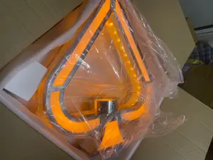 High Quality LED Rechargeable Flashing Wine Bottle Holder Yellow Light