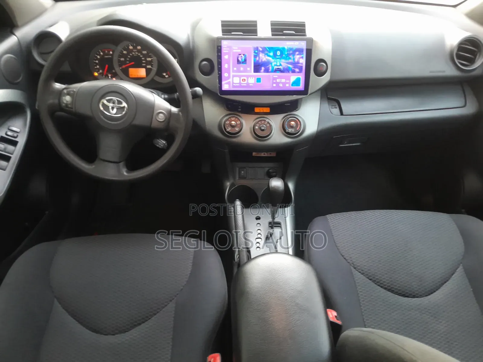 Toyota RAV4 2010 Silver