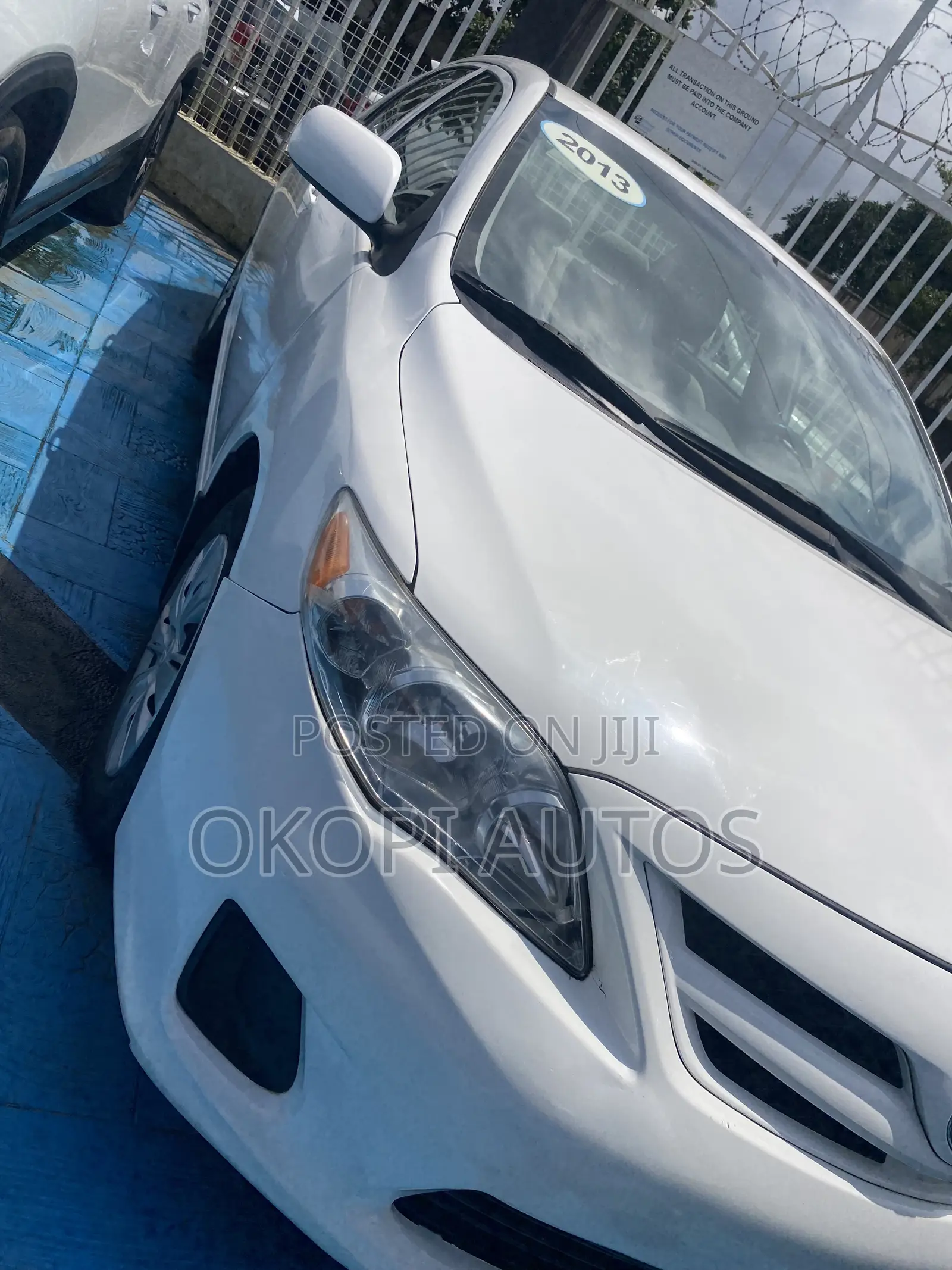 Toyota Corolla 2013 White