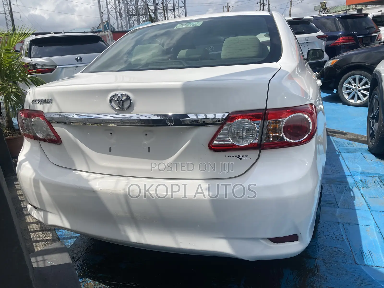 Toyota Corolla 2013 White
