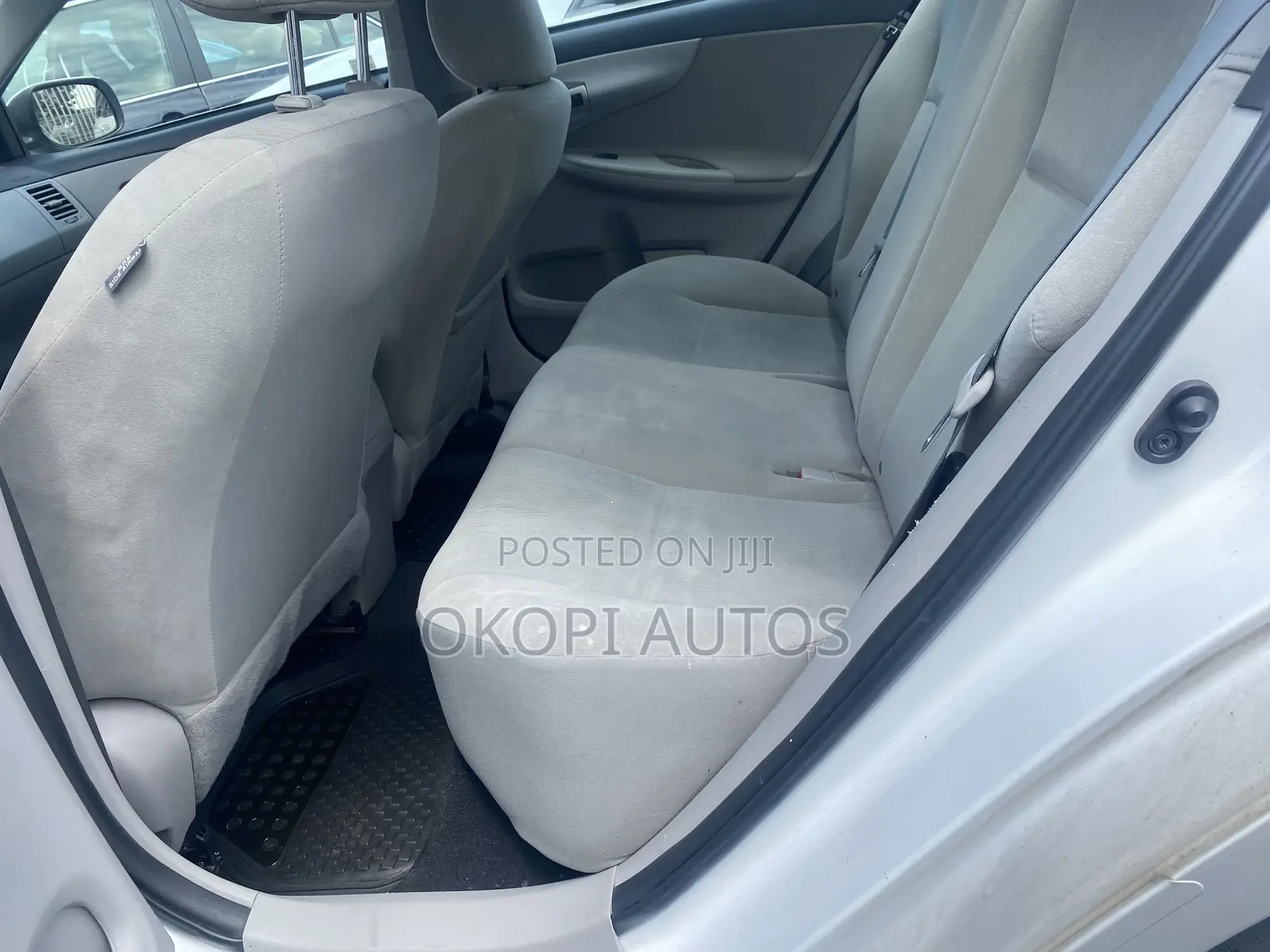 Toyota Corolla 2013 White