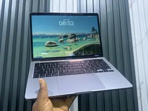 Laptop Apple MacBook Pro 2020 32GB Intel Core i7 SSD 512GB