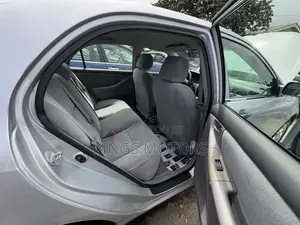 Toyota Corolla 2007 Silver