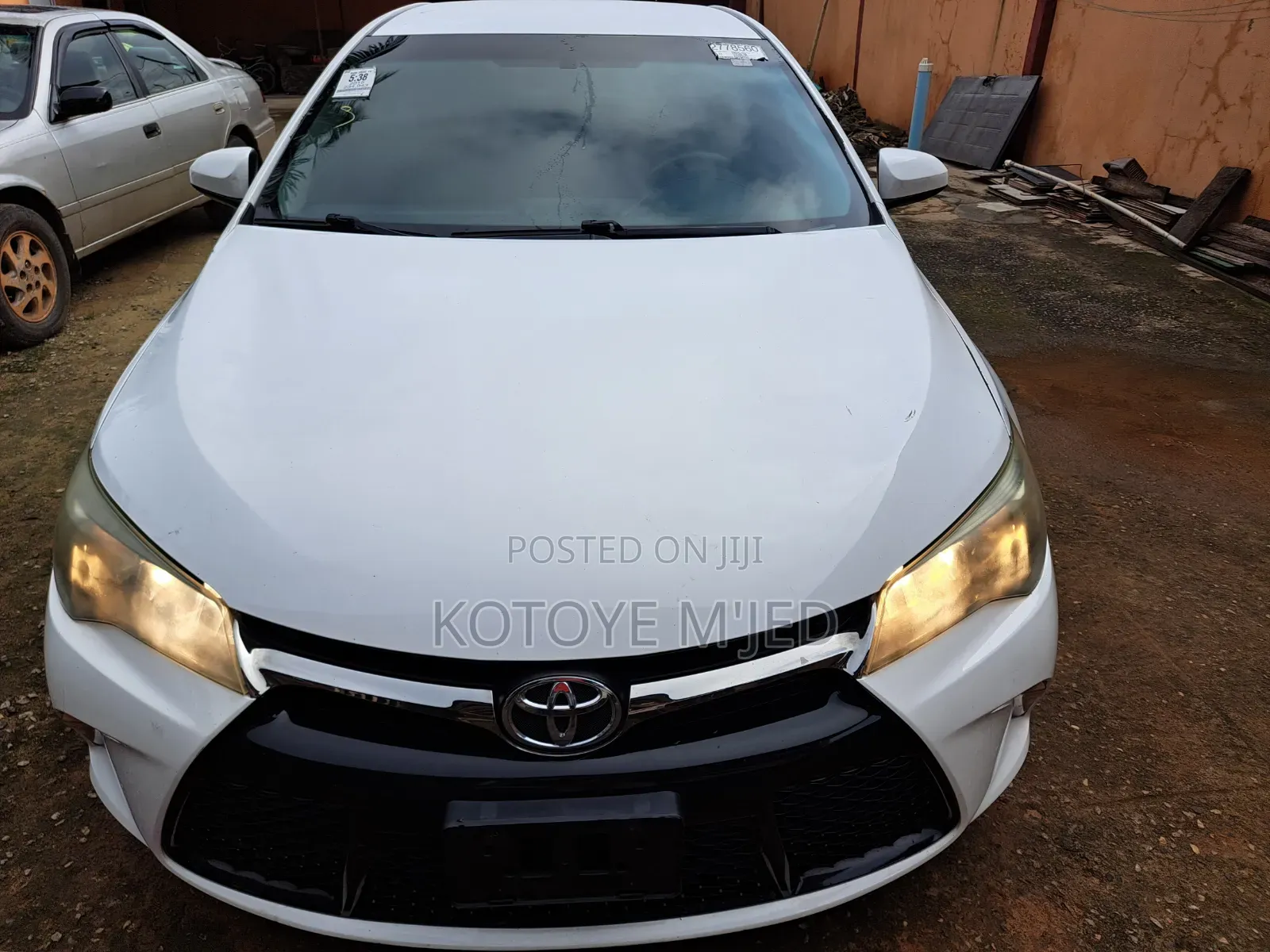 Toyota Camry 2015 White