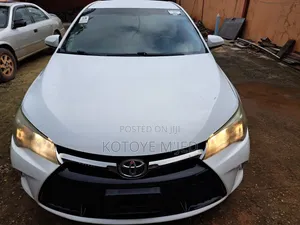 Toyota Camry 2015 White
