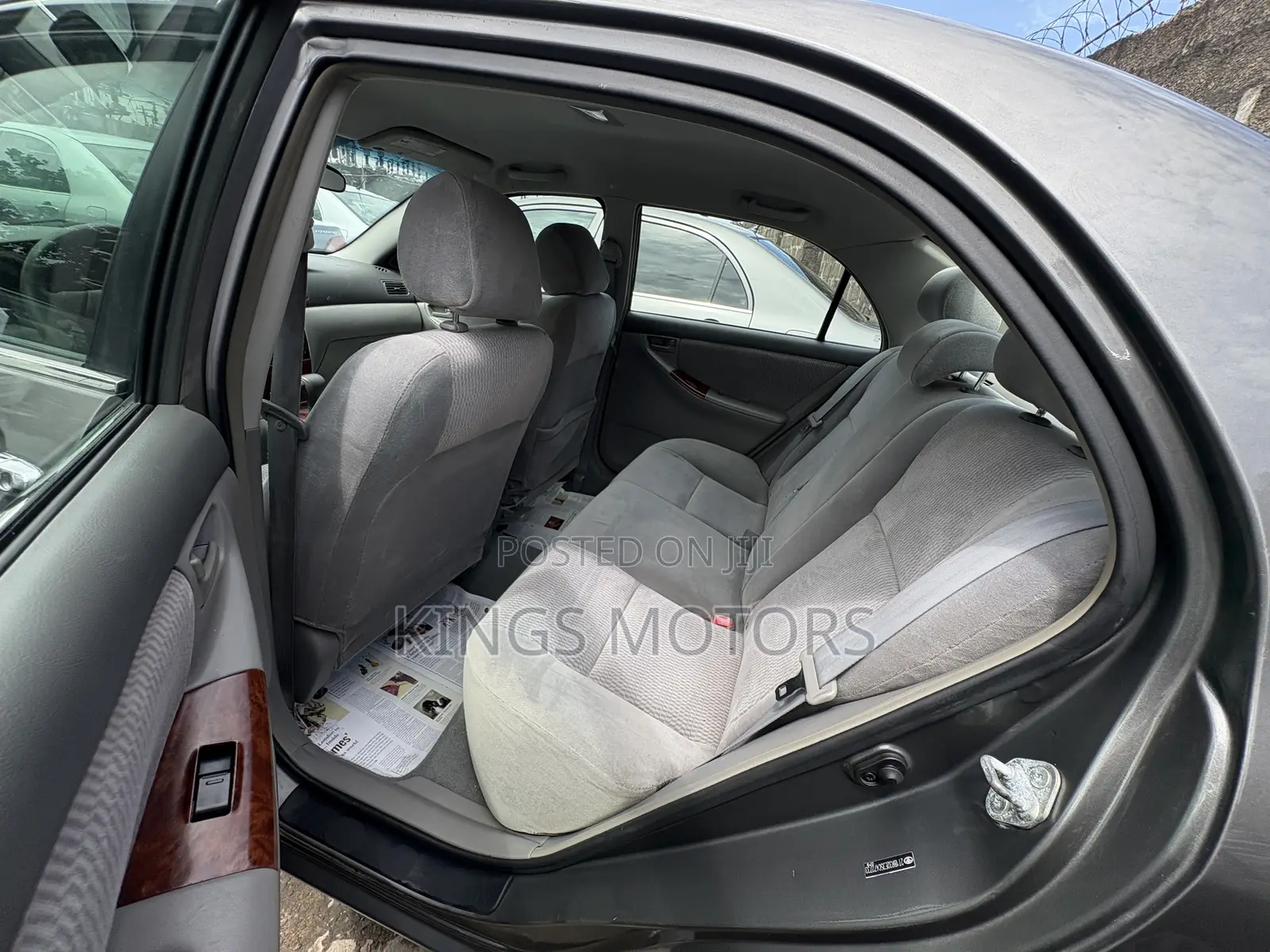 Toyota Corolla 2005 Gray