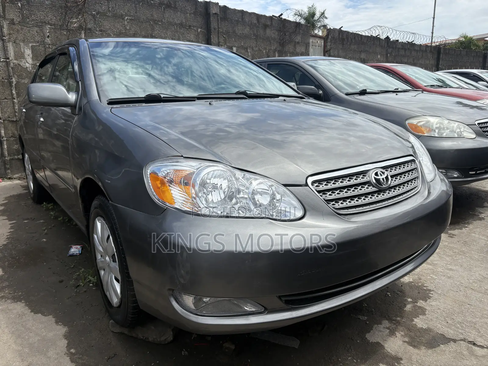 Toyota Corolla 2005 Gray