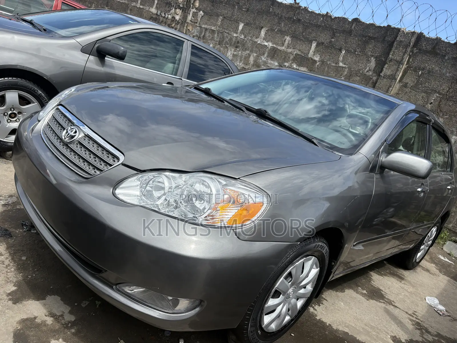 Toyota Corolla 2005 Gray