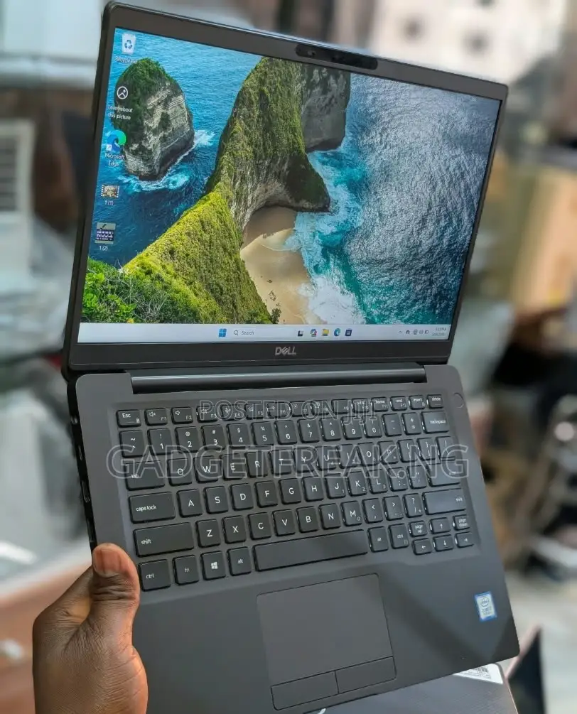 Laptop Dell Latitude 7400 8GB Intel Core i5 SSD 256GB