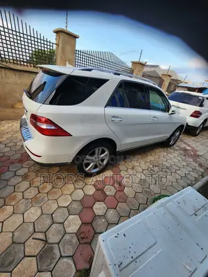 Mercedes-Benz M Class ML 350 4Matic 2013 White