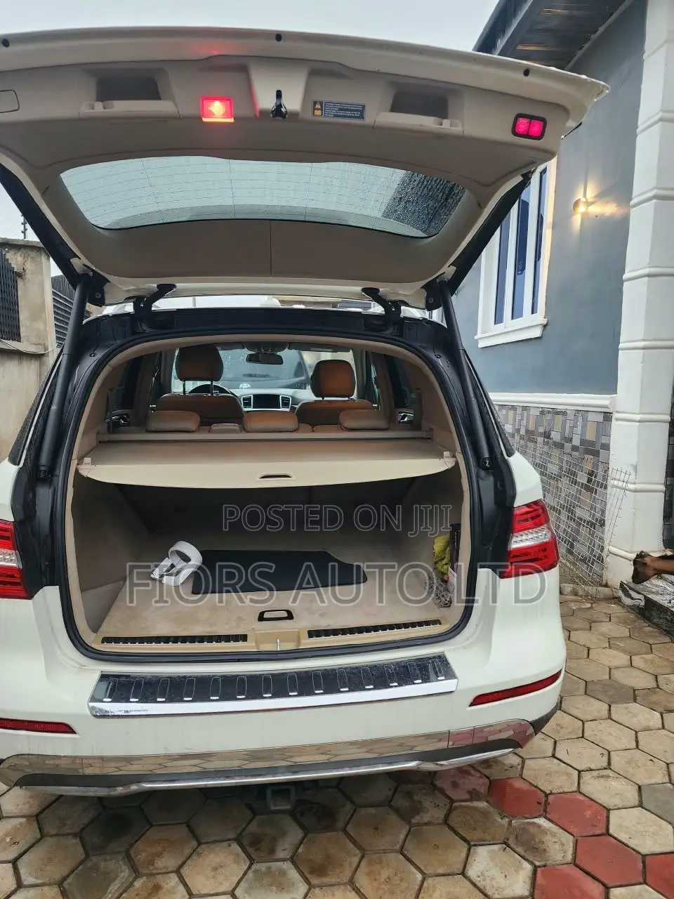 Mercedes-Benz M Class ML 350 4Matic 2013 White