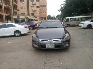 Honda Accord 2.0 Comfort 2007 Gray