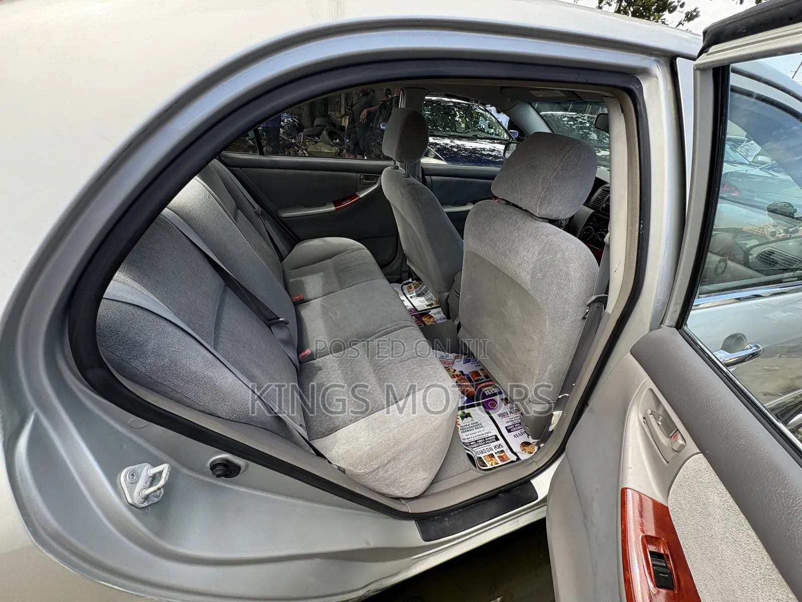 Toyota Corolla 2004 Silver