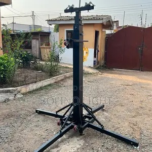 Hand Crank for the Light and Truss