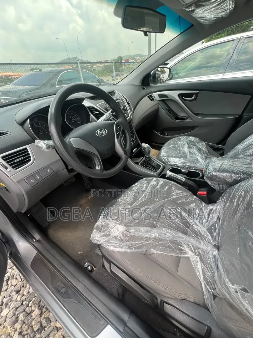 Hyundai Elantra 2014 Silver