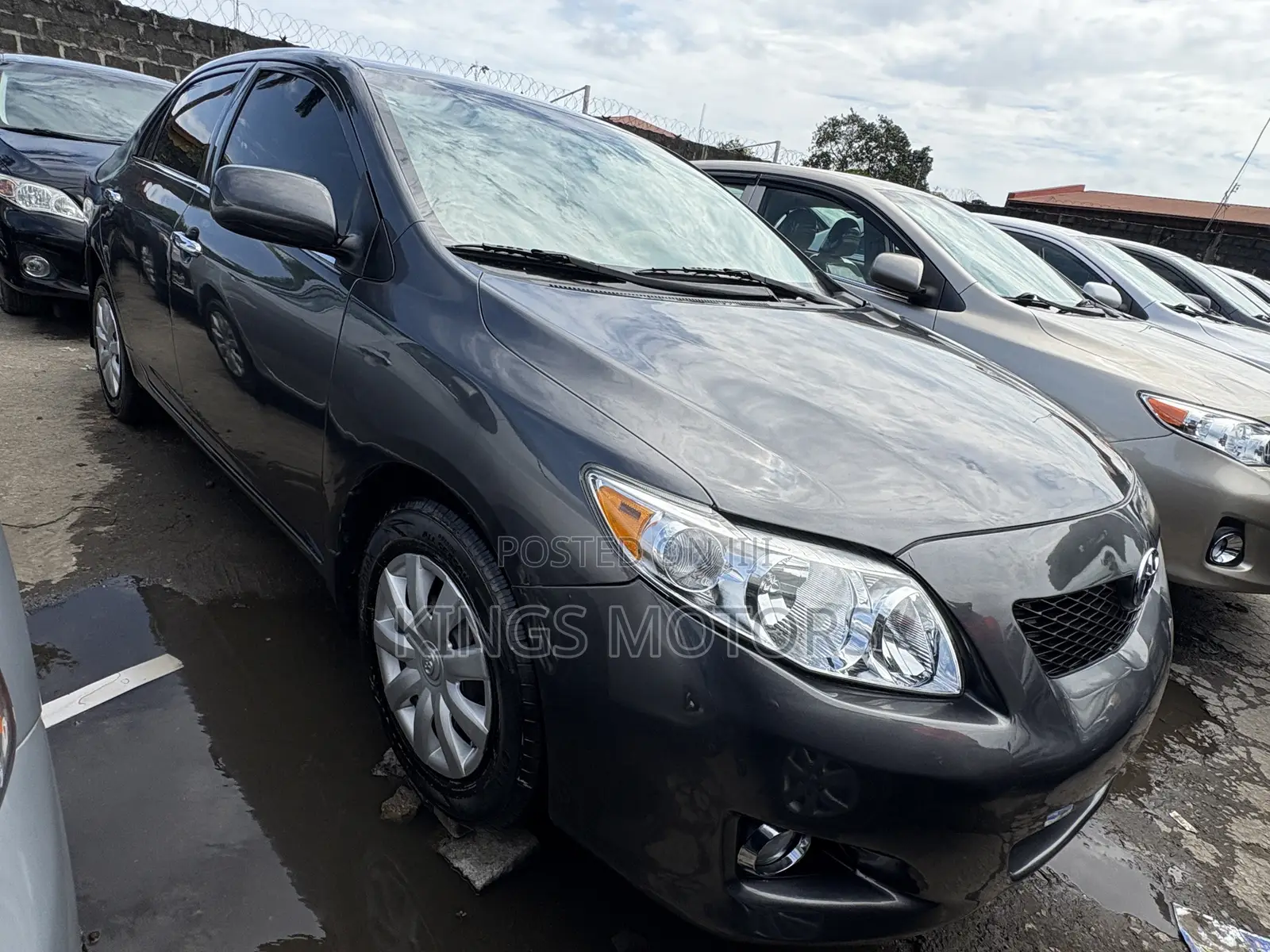 Toyota Corolla 2011 Gray