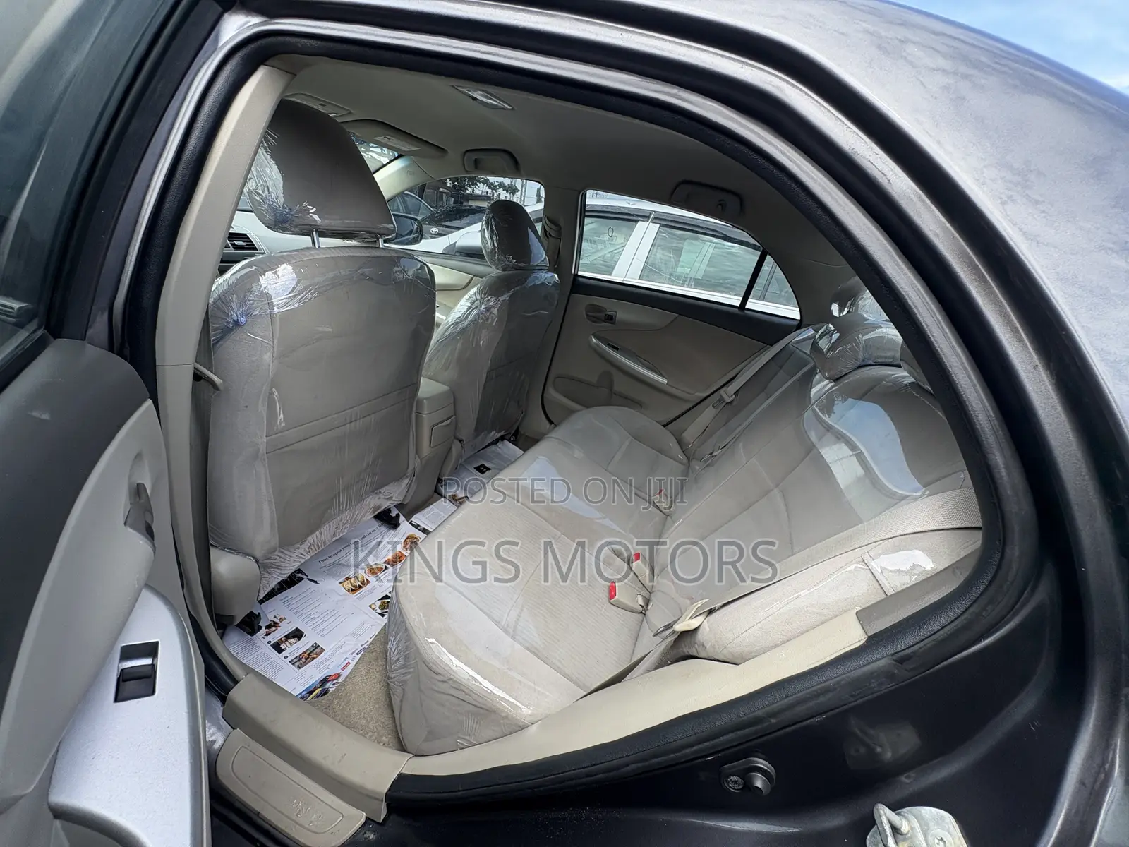 Toyota Corolla 2011 Gray