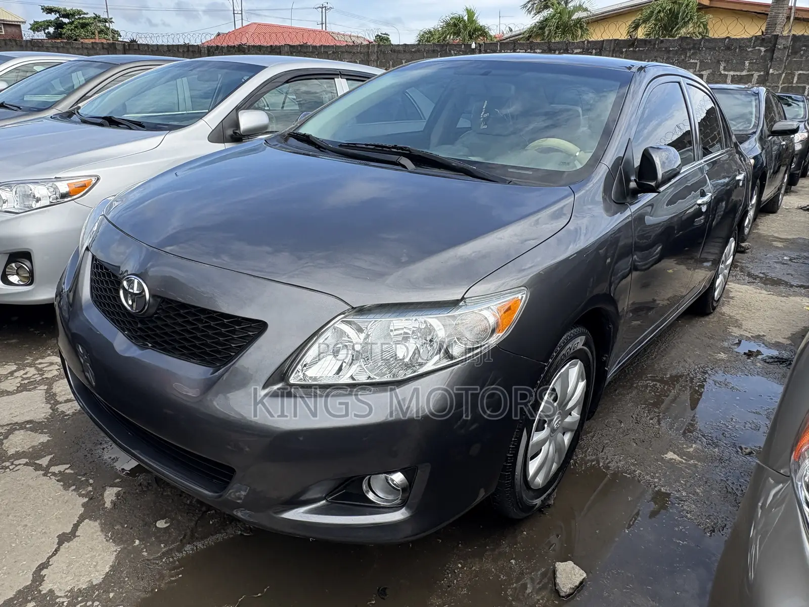 Toyota Corolla 2011 Gray