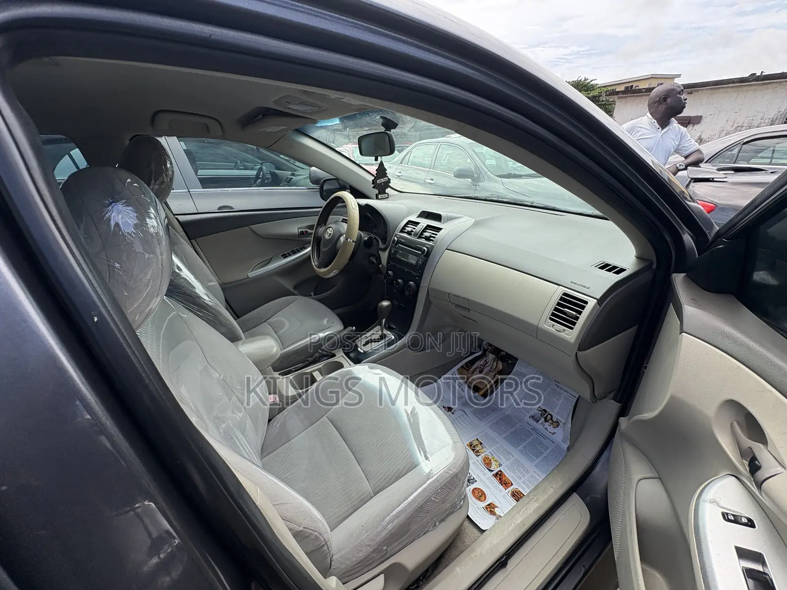 Toyota Corolla 2011 Gray
