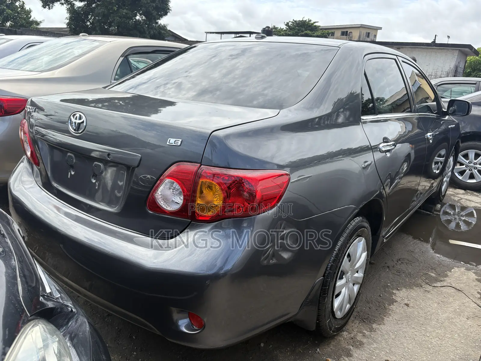 Toyota Corolla 2011 Gray