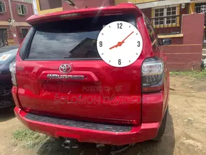 Toyota 4-Runner SR5 4dr 4x4 (4.0L 6cyl 5A) 2016 Red