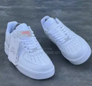 Luxury Nike Air Force Men’s White Leather Sneakers – Fully Boxed