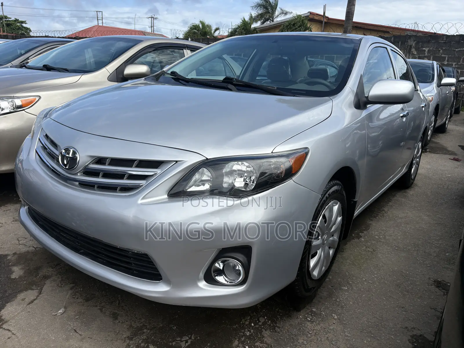 Toyota Corolla 2010 Silver