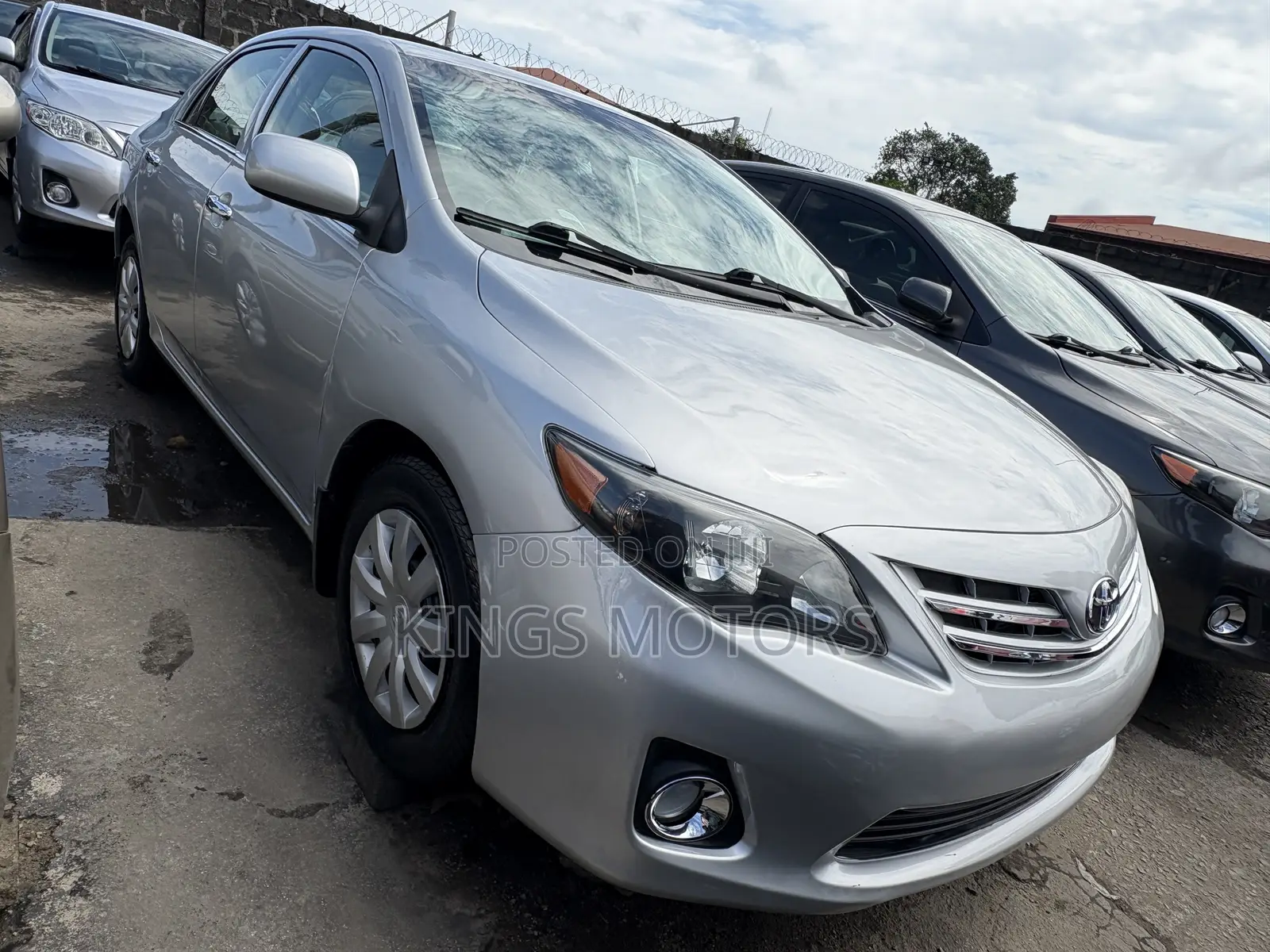 Toyota Corolla 2010 Silver