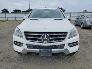 Mercedes-Benz M Class 2015 White