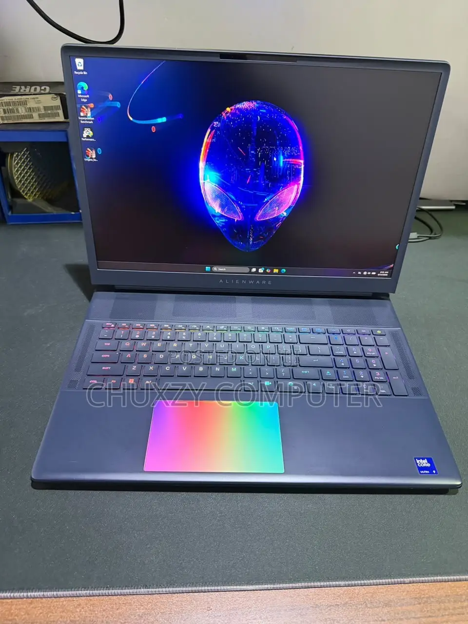 New Laptop Alienware 18 Area-51 64GB Intel Core Ultra 9 SSD 2T