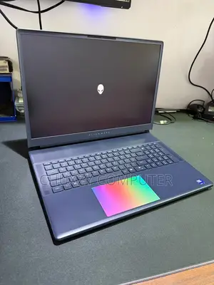 New Laptop Alienware 18 Area-51 64GB Intel Core Ultra 9 SSD 2T