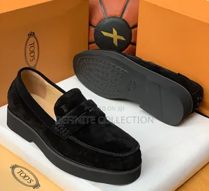 TOD'S Luxury Shoe
