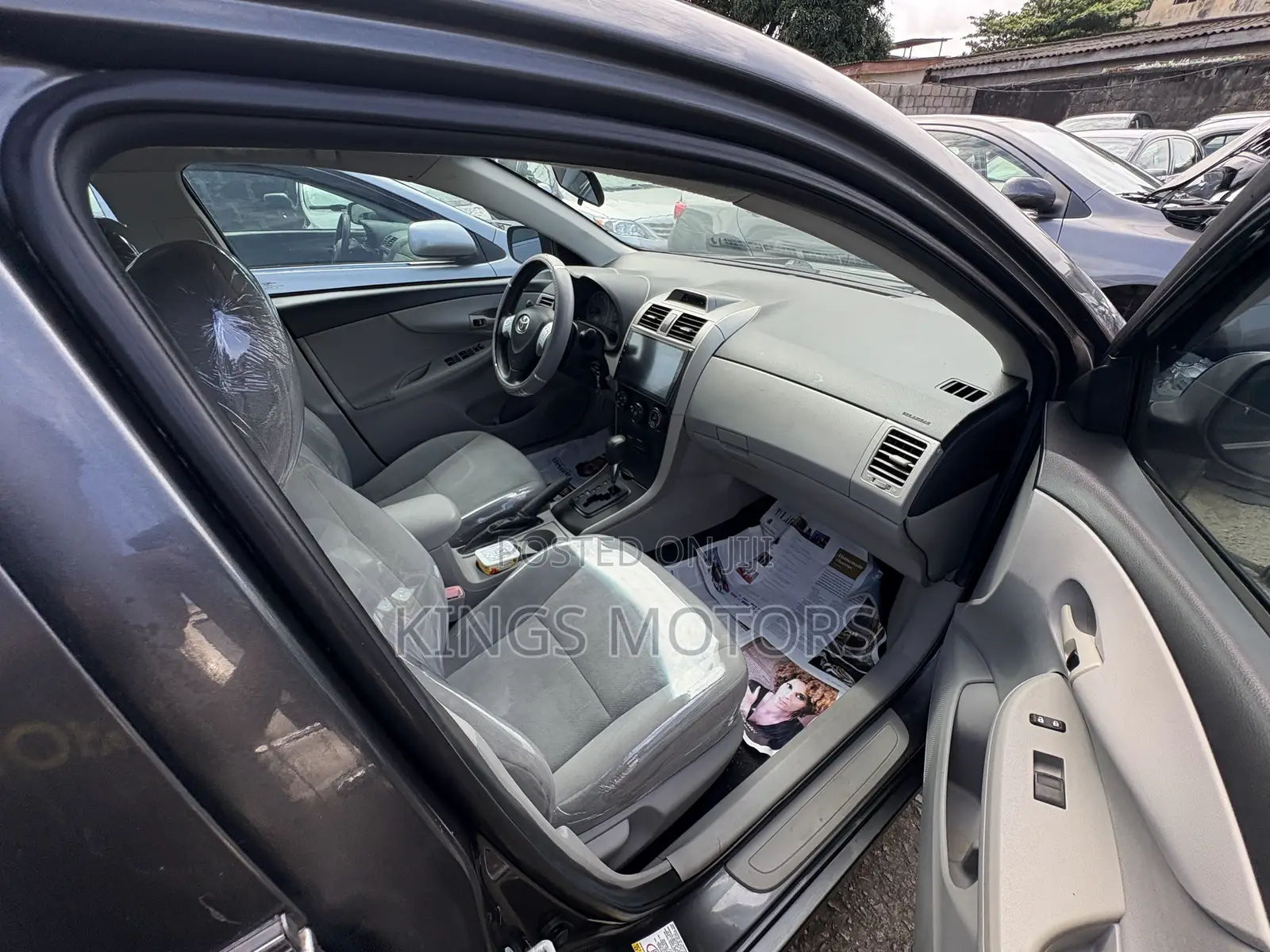 Toyota Corolla 2012 Gray