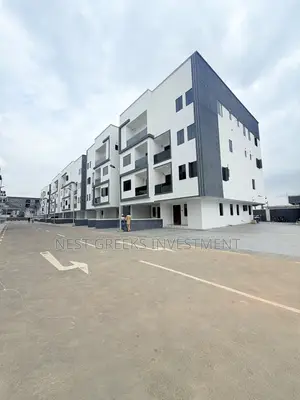 4bdrm Maisonette in Ikeja GRA for rent