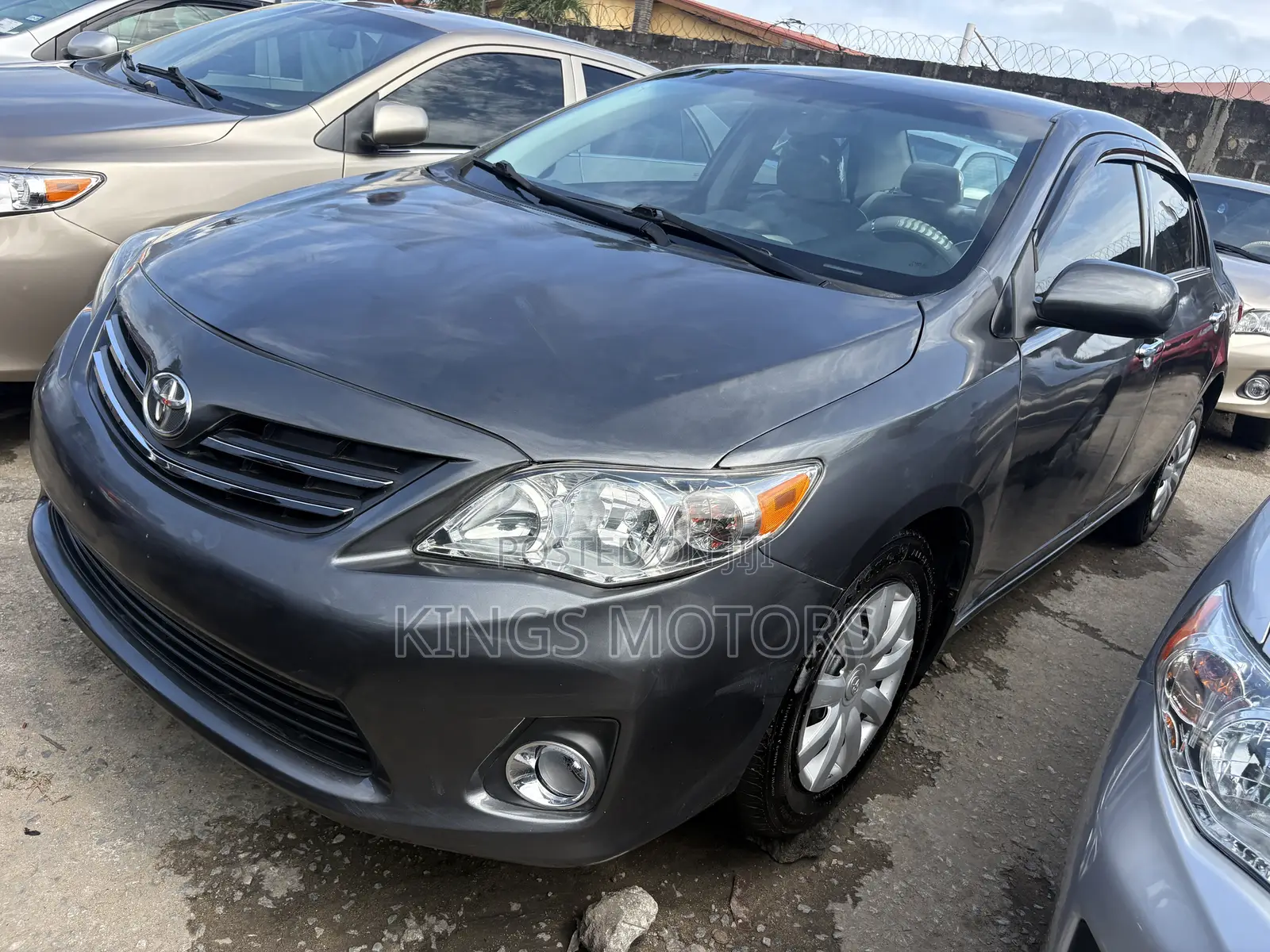 Toyota Corolla 2012 Gray